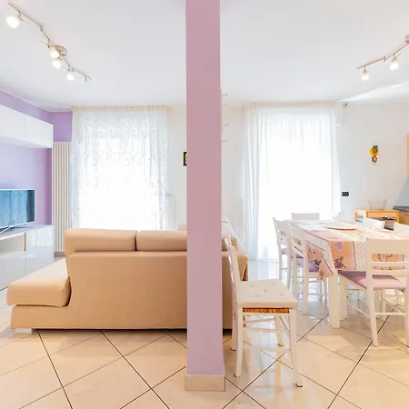 Two-levels With Balconies Near The Daire Pescara