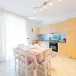 Apartment Guesthost - Two-levels With Balconies Near The *