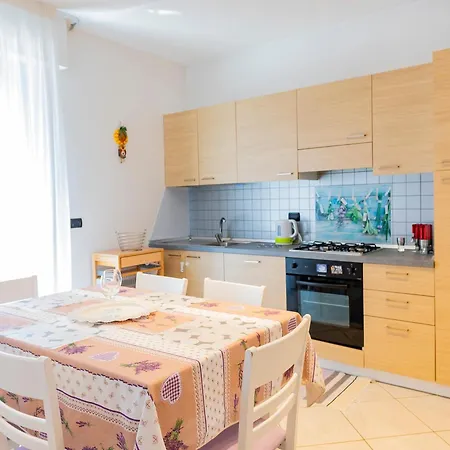 Guesthost - Two-levels With Balconies Near The Apartment *