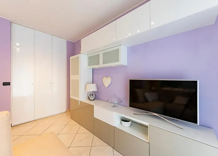 Guesthost - Two-levels With Balconies Near The * Pescara