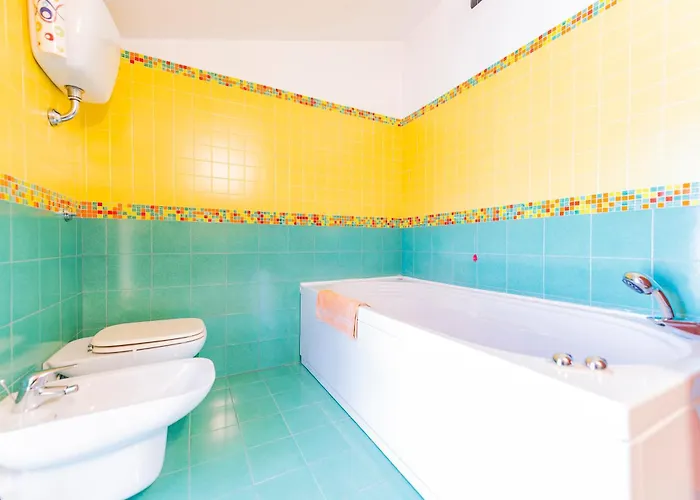 Guesthost - Two-levels With Balconies Near The *